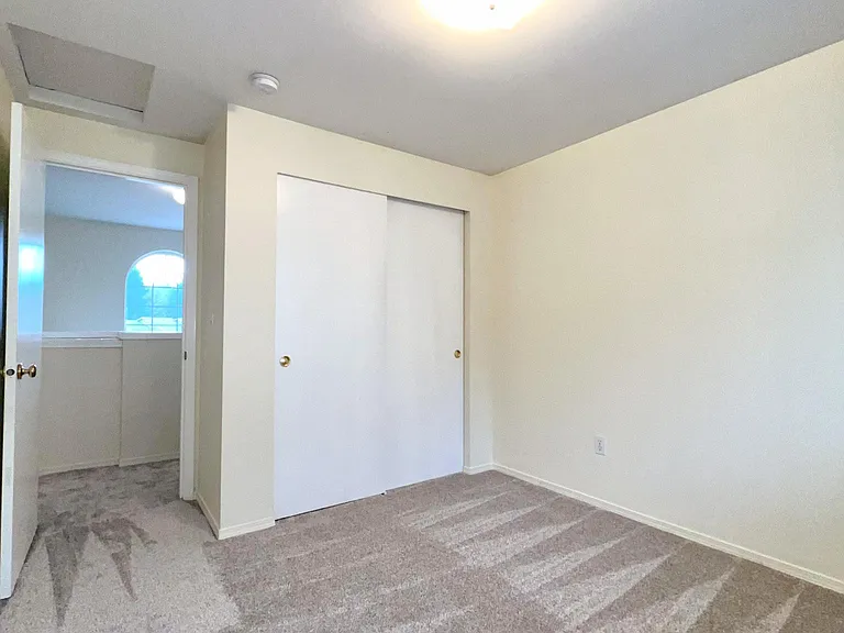 1st Guest Bedroom