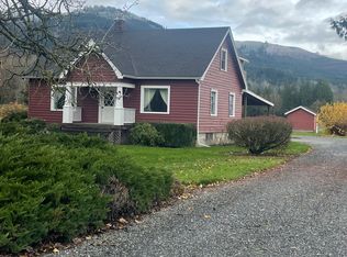 5712 Lawrence Rd, Everson, WA 98247