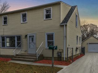 14527 Saint Louis Ave, Midlothian, IL 60445