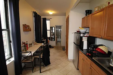 Rented by Mossanen Group