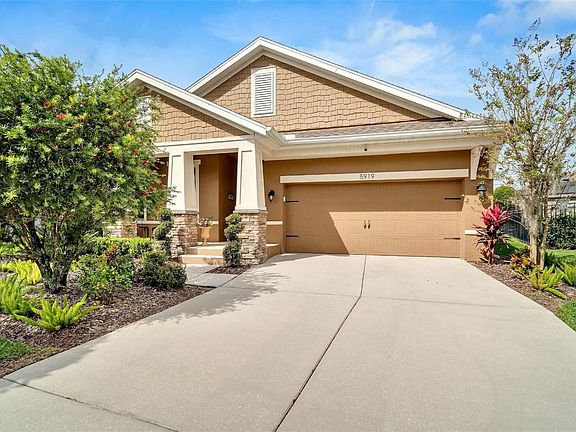 3rd image of 5919R Chert Hill Ln