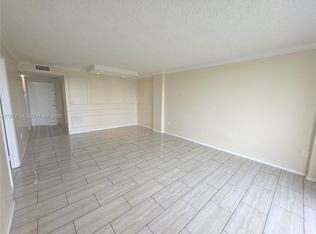 Parkway Towers Bldg 1, Miami, FL 33169