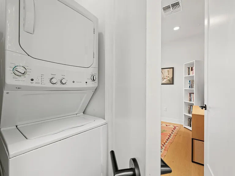 1710 Adina St #2 — Photo 22