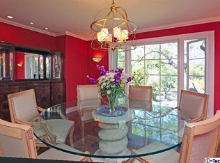 534 Lakeview Rd, Pasadena, CA 91105