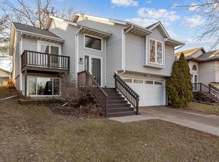 1333 Coll Dr, Iowa City, IA 52246