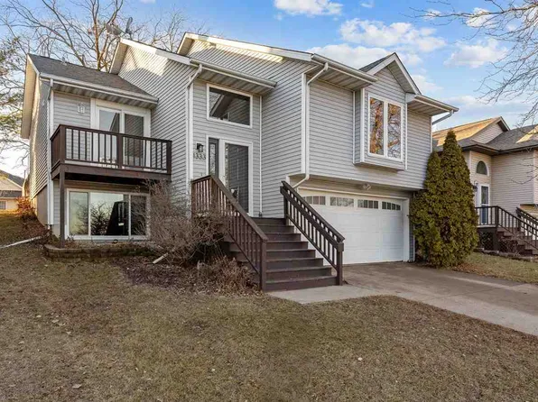 1333 Coll Dr, Iowa City, IA 52246