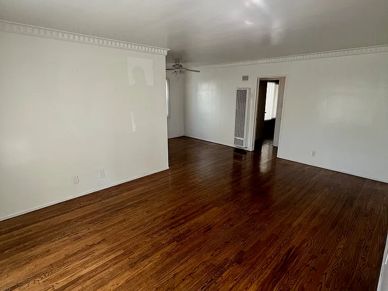 12365 Magnolia Blvd #2 — Photo 3