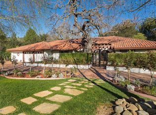 4090 E Cresthaven Dr, Thousand Oaks, CA 91362