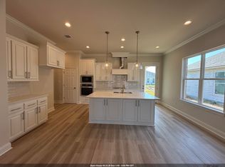 37350 Hereford St, Prairieville, LA 70769