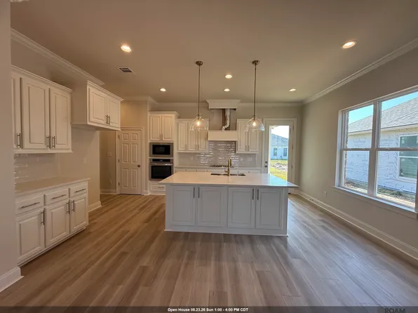 37350 Hereford St, Prairieville, LA 70769