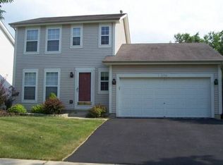2712 Bluewater Cir, Naperville, IL