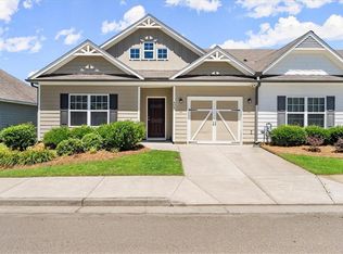 404 Rockview Dr, Canton, GA 30114