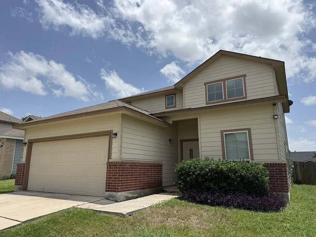 6010 Upland View — Photo 1
