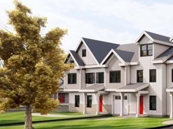 34 Central St #1, Byfield, MA 01922