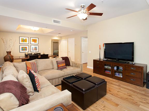 3rd image of 8300 E Via De Ventura Unit 1005
