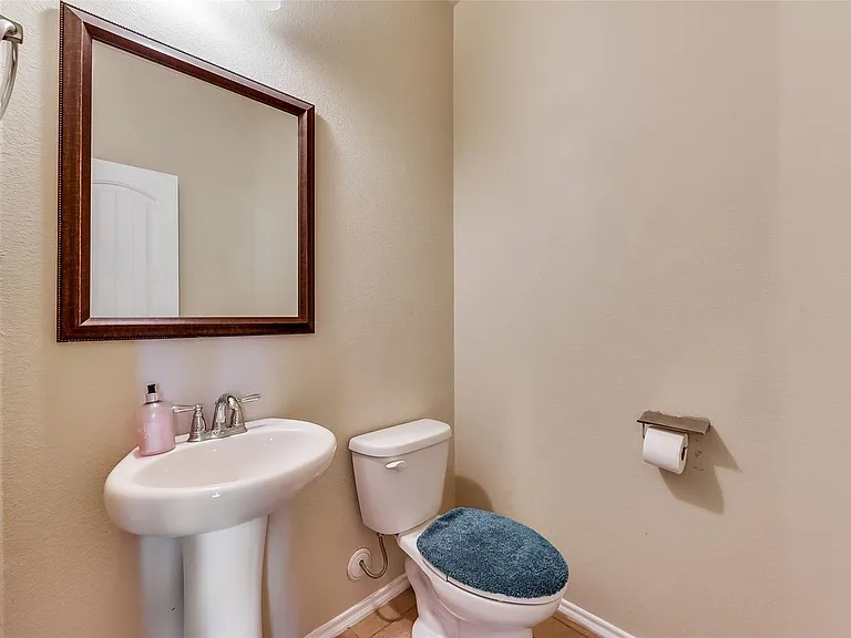 1300 Land Oak Rd — Photo 18