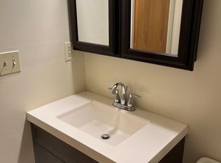 122 Atlantic Ave APT C, Broadway, VA 22815