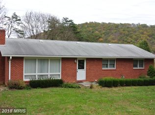 282 Mountain View Dr, Keyser, WV 26726