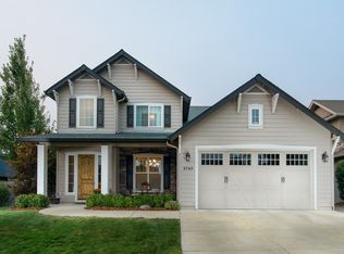 3743 Calle Vista Dr, Medford, OR