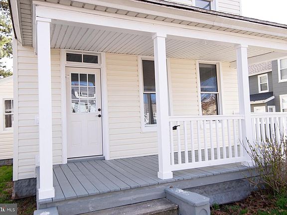 3rd image of 309 Maryland Ave