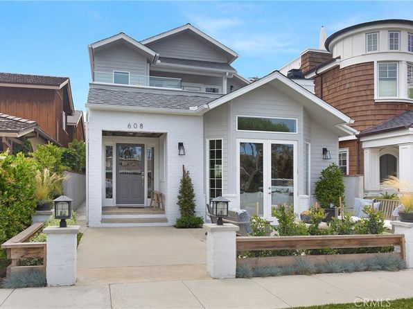 608 & 5 Acacia Ave