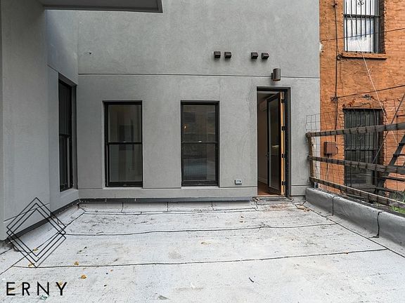 4th image of 862 Dekalb Ave #11B