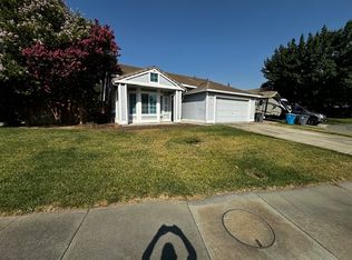 735 Wintun Ct, Dixon, CA 95620