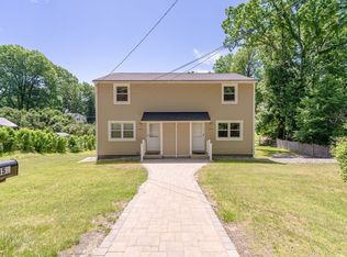 45 N Lake Ave, Southwick, MA 01077
