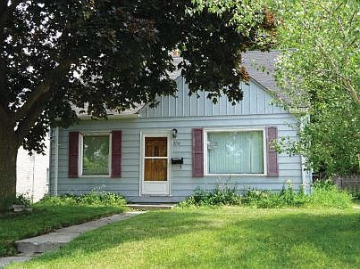 2nd image of 3754 S 35th St