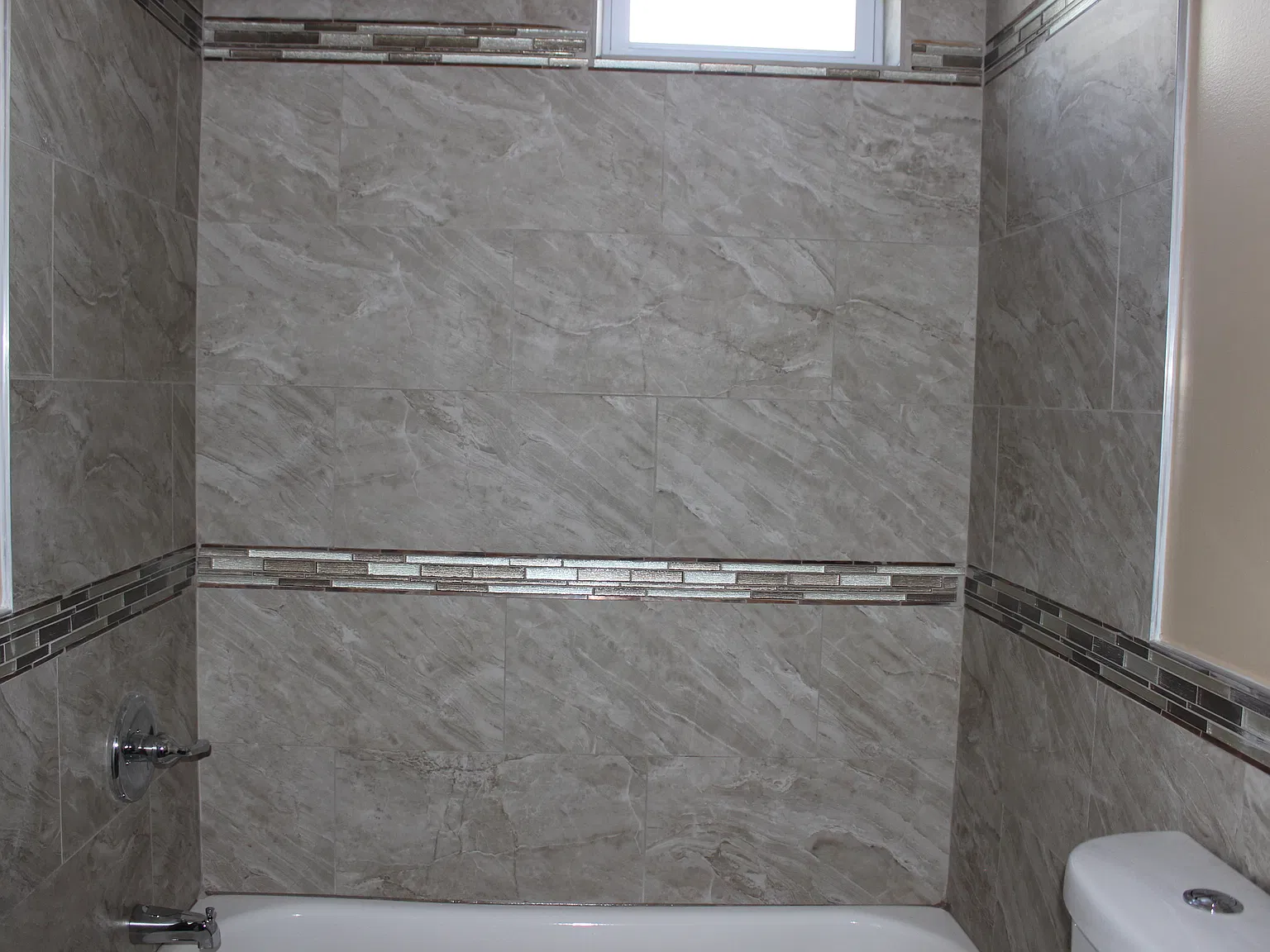 2 bed, 665 sqft, $975 — Photo 3