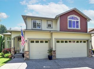 8031 NE 182nd Pl, Kenmore, WA 98028