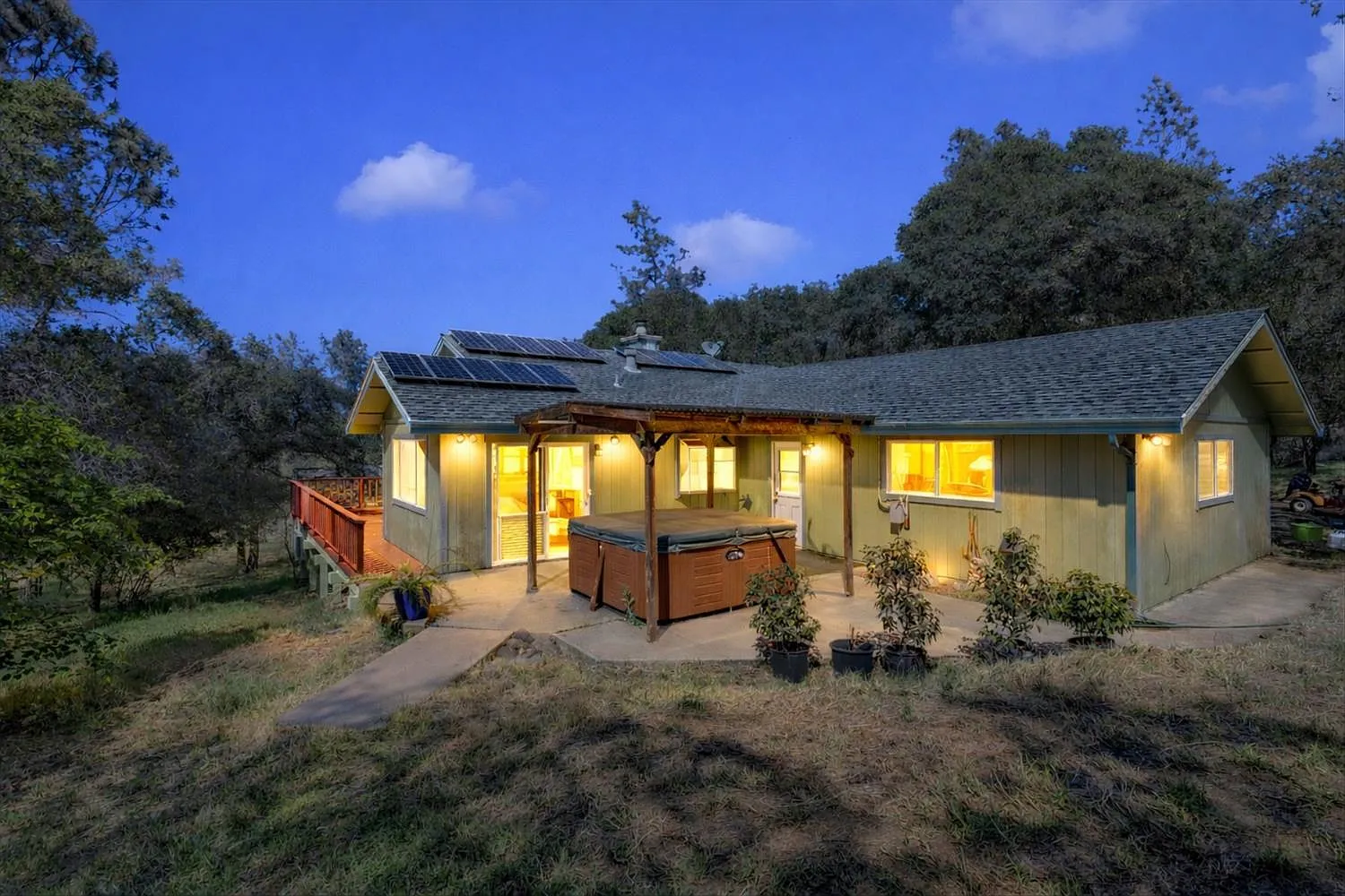 10360 Melody Rd photo 1