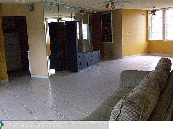4th image of 6901 Environ Blvd APT 6A