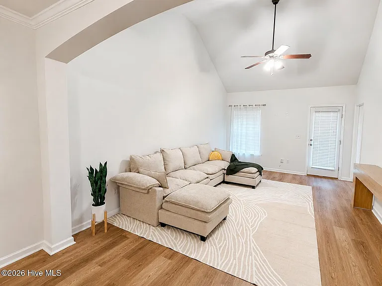160 Brandimere Dr — Photo 6
