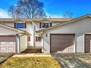 10684 Hummingbird St NW, Coon Rapids, MN 55433