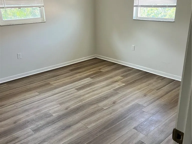 1801 Kent Dr — Photo 8