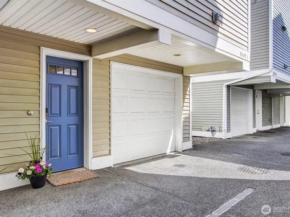 8540 Midvale Avenue N #A, Seattle, WA 98103