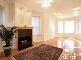 2633 N Troy St #1F, Chicago, IL 60647