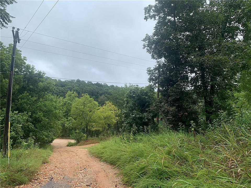 1st image of 10635 Prairie Creek North Rd