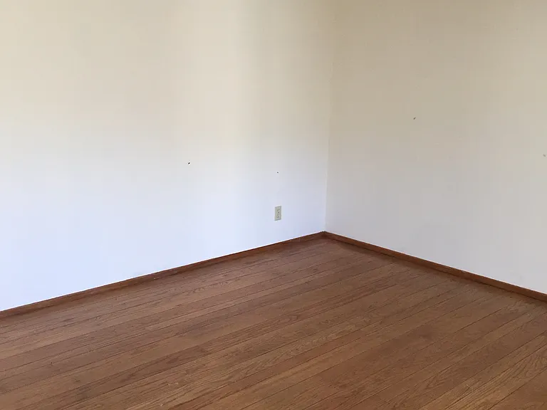 2235 McKinley Ave #2 — Photo 3