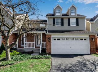 153 Forest Edge Dr, East Amherst, NY 14051