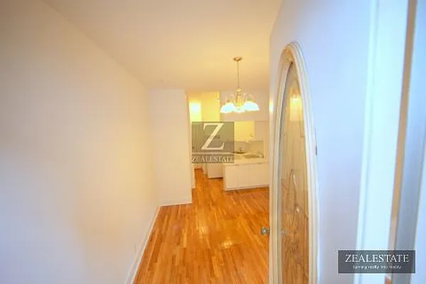 Rented by ZealEstate Group Inc | media 9