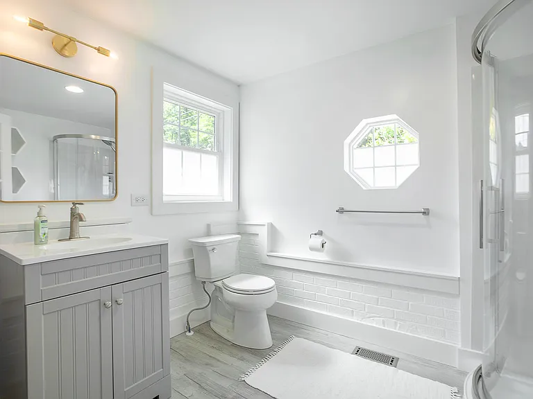 526 Town Mountain Rd — Photo 9
