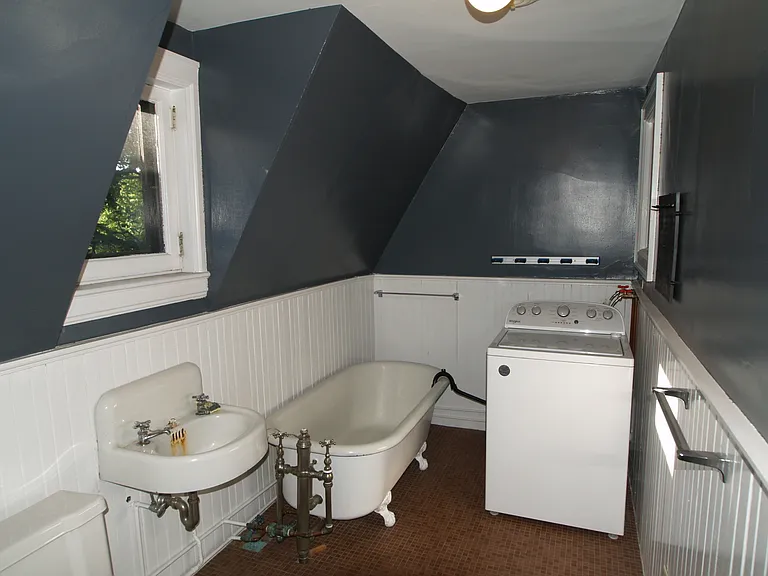 Second Bath with claw foot tub used as Washer drain