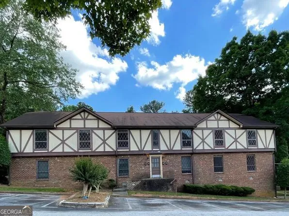 3193 Abbeywood Dr, Decatur, GA 30034