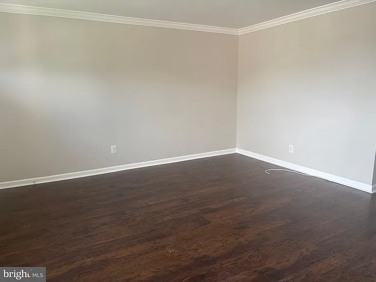 517 Tatum St — Photo 10