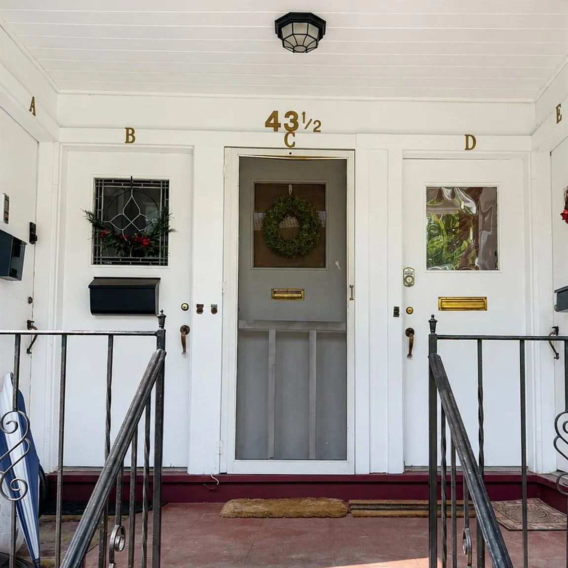 1 bed, 1.0 bath, 750 sqft, $2,200 — Photo 1