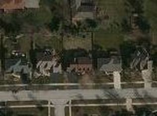 823 Rock Spring Rd, Naperville, IL 60565