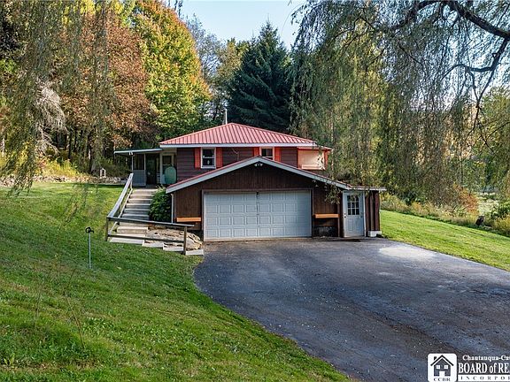 2nd image of 2418 Little Bone Run Rd