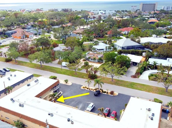 210 Park Blvd N APT 129, Venice, FL 34285